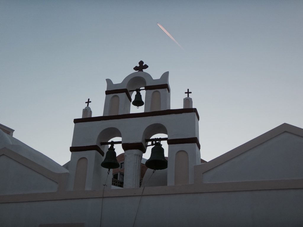 santorini fira oia imerovigli glocken