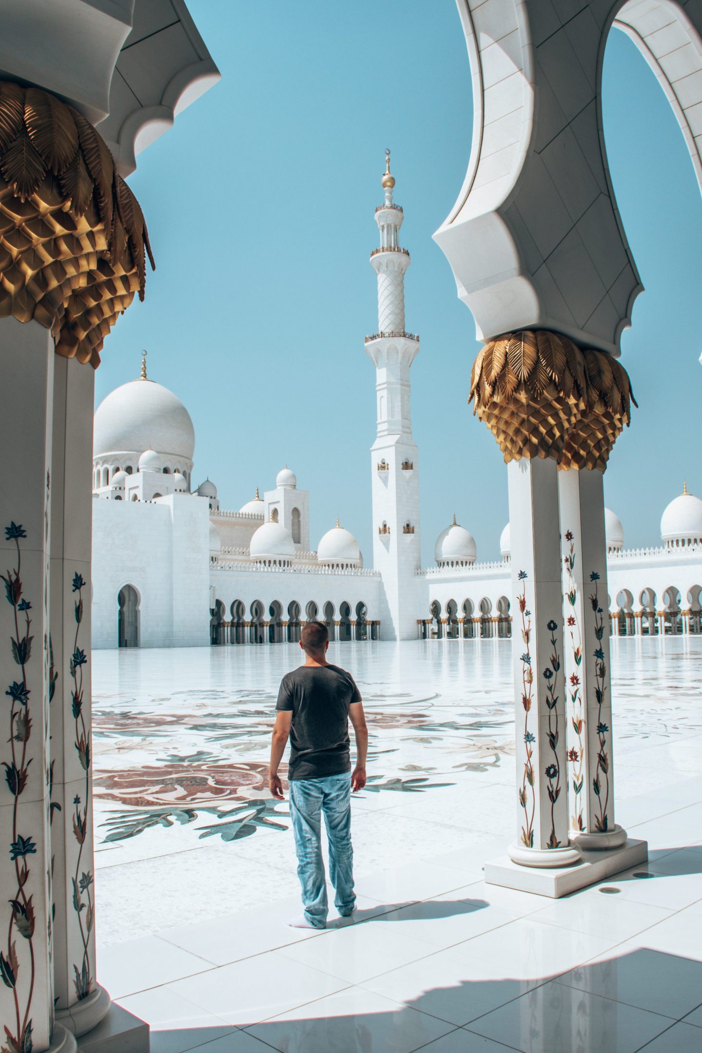 Tagesausflug nach Abu Dhabi zur Scheich-Zayid-Moschee